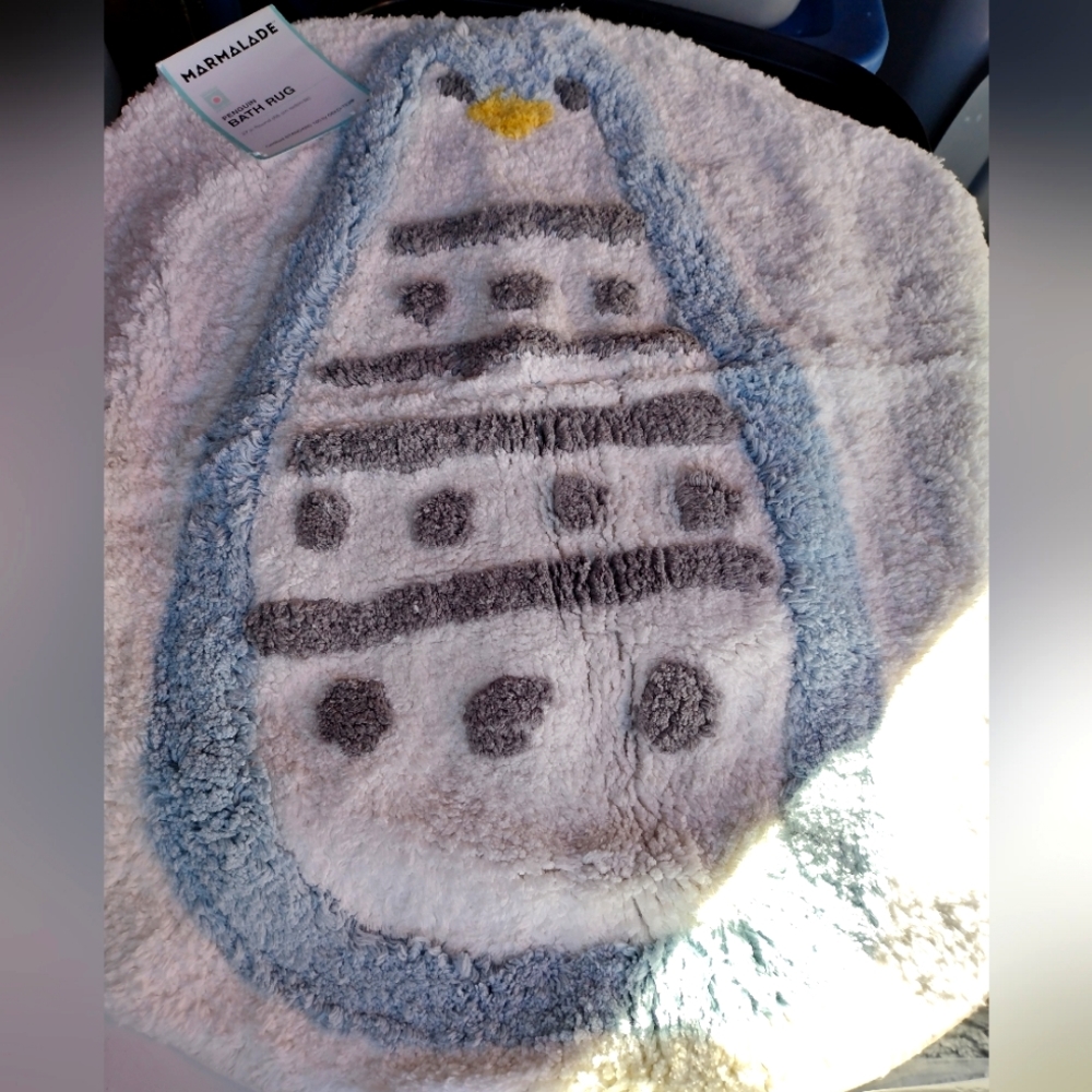 Marmalade Holiday Penguin Bath Rug Blue